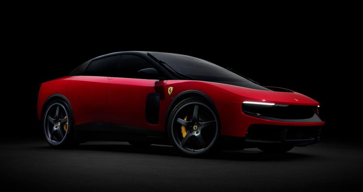 Ferrari dévoile sa première voiture électrique