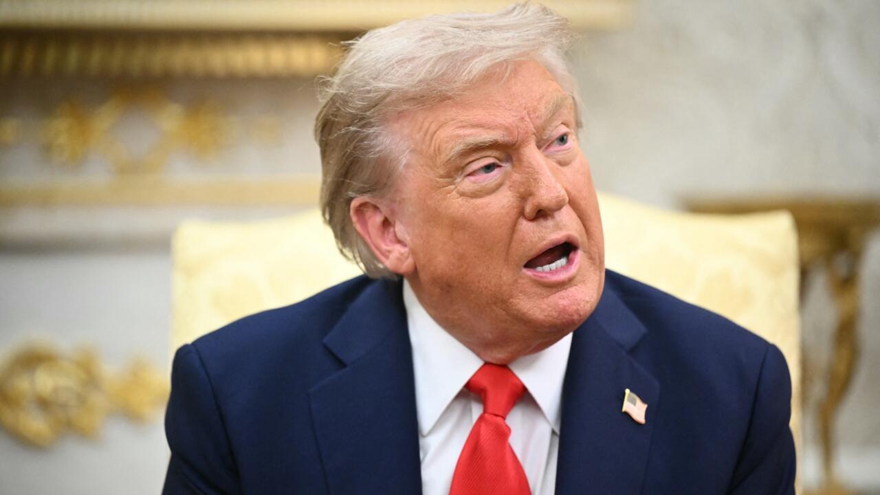 Trump menace de relever les droits de douane sur les véhicules européens