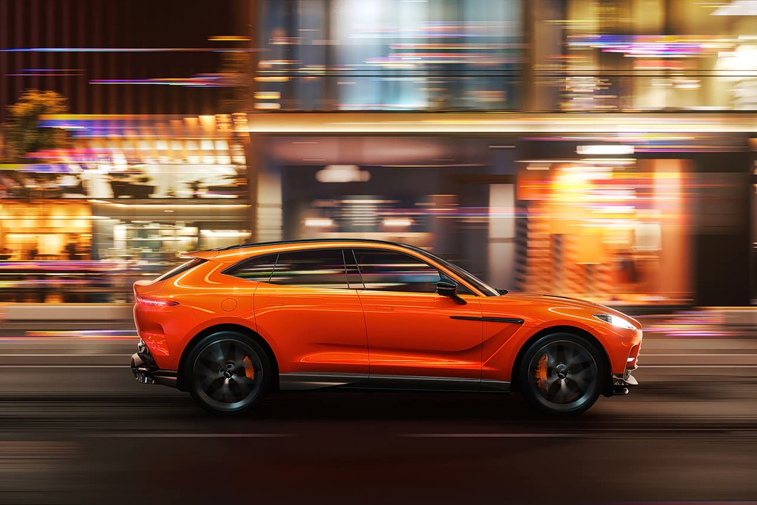 Aston Martin Dbx - Miniature 3