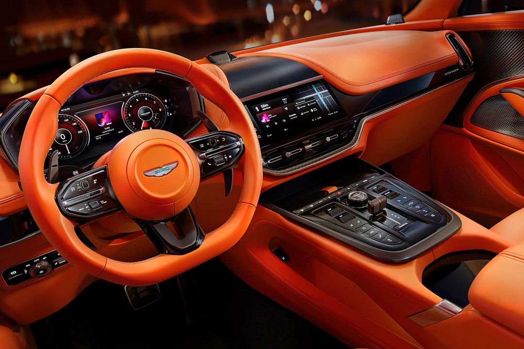 Aston Martin Dbx - Miniature 4