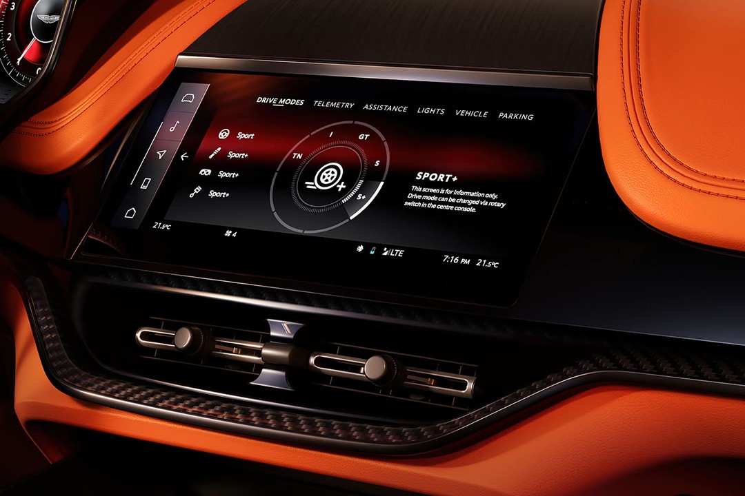 Aston Martin Dbx - Miniature 8