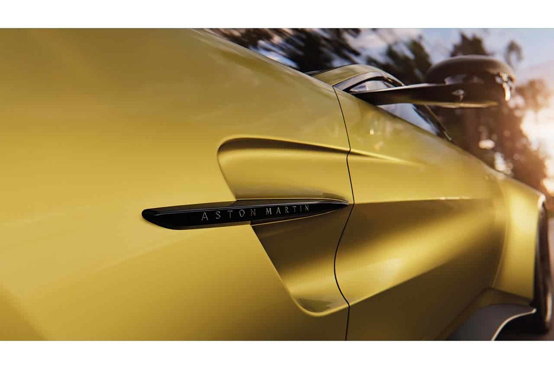 Aston Martin Vantage - Miniature 12