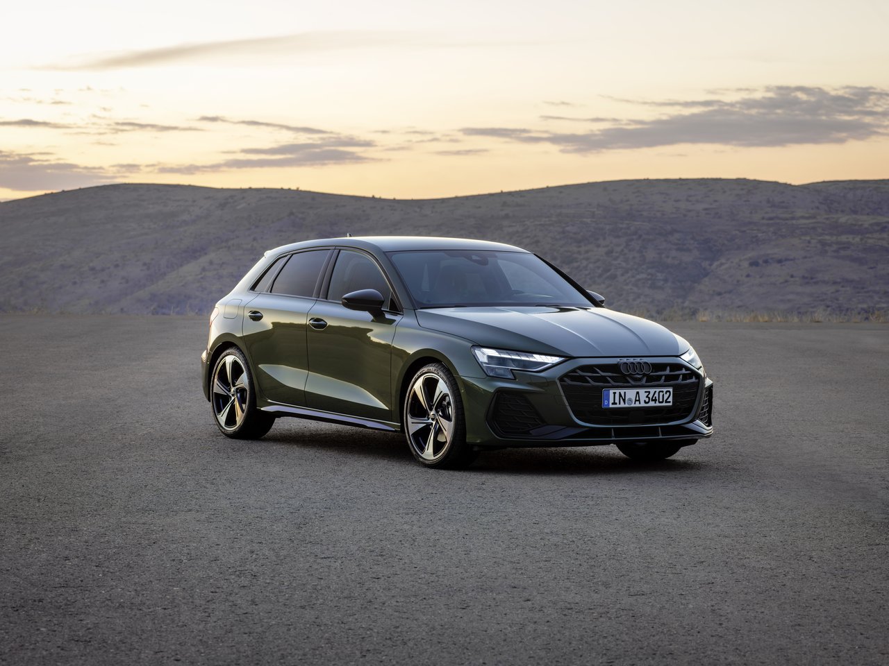 Audi A3 Sportback - Miniature 4