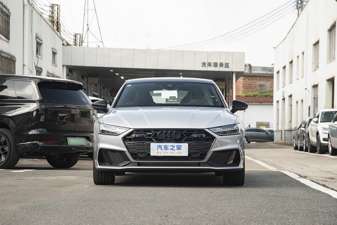 Audi A7 - Miniature 2