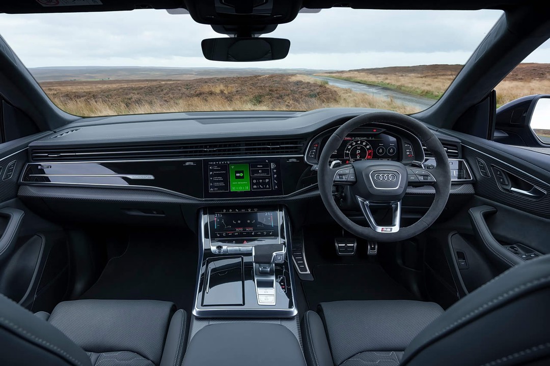 Audi RS Q8 - Miniature 10