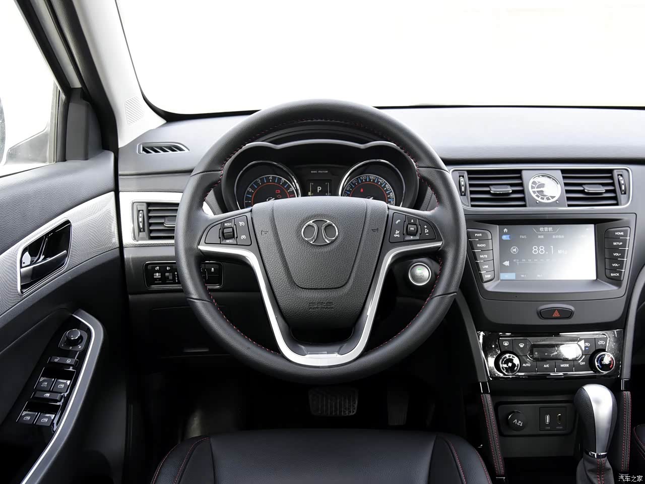 BAIC X55 - Miniature 2