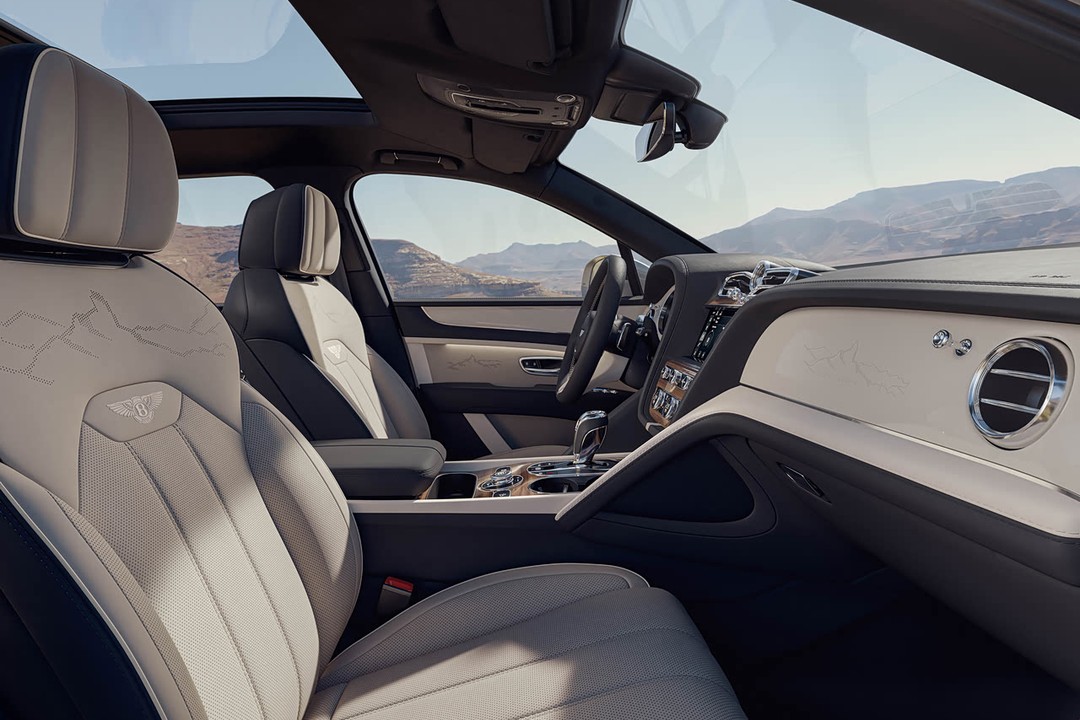 Bentley Bentayga - Miniature 6