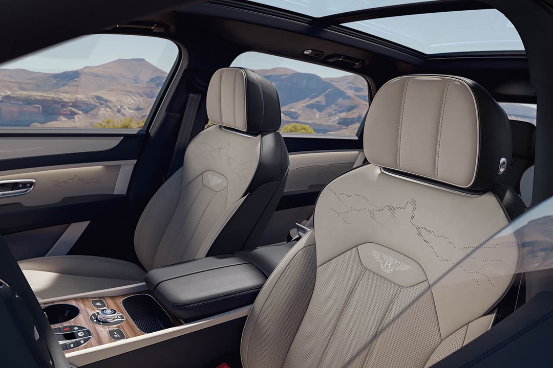 Bentley Bentayga - Miniature 12