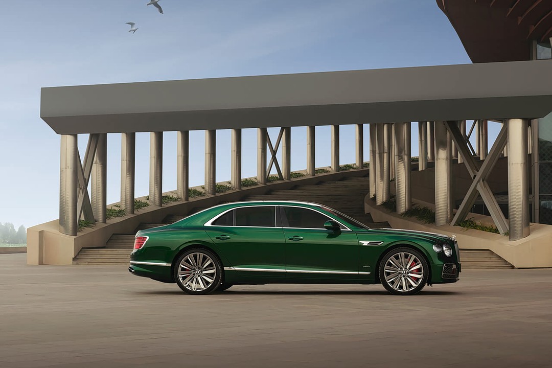Bentley Flying Spur - Miniature 3