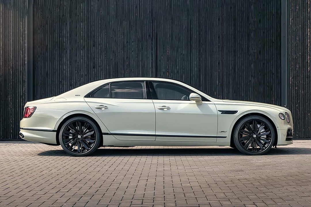 Bentley Flying Spur - Miniature 5