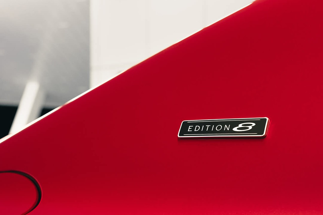 Bentley Flying Spur - Miniature 9