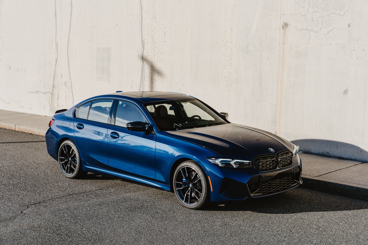BMW Série 3 - Image 1