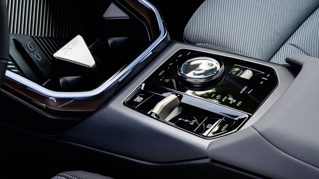 BMW X3 - Miniature 10