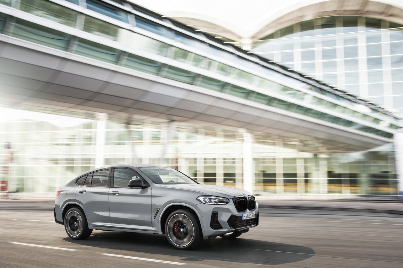 BMW X4 - Image 1