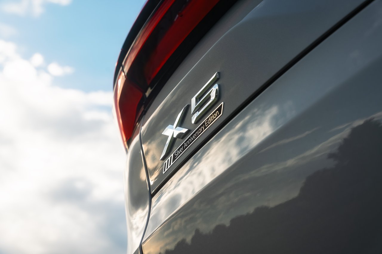BMW X5 - Miniature 8