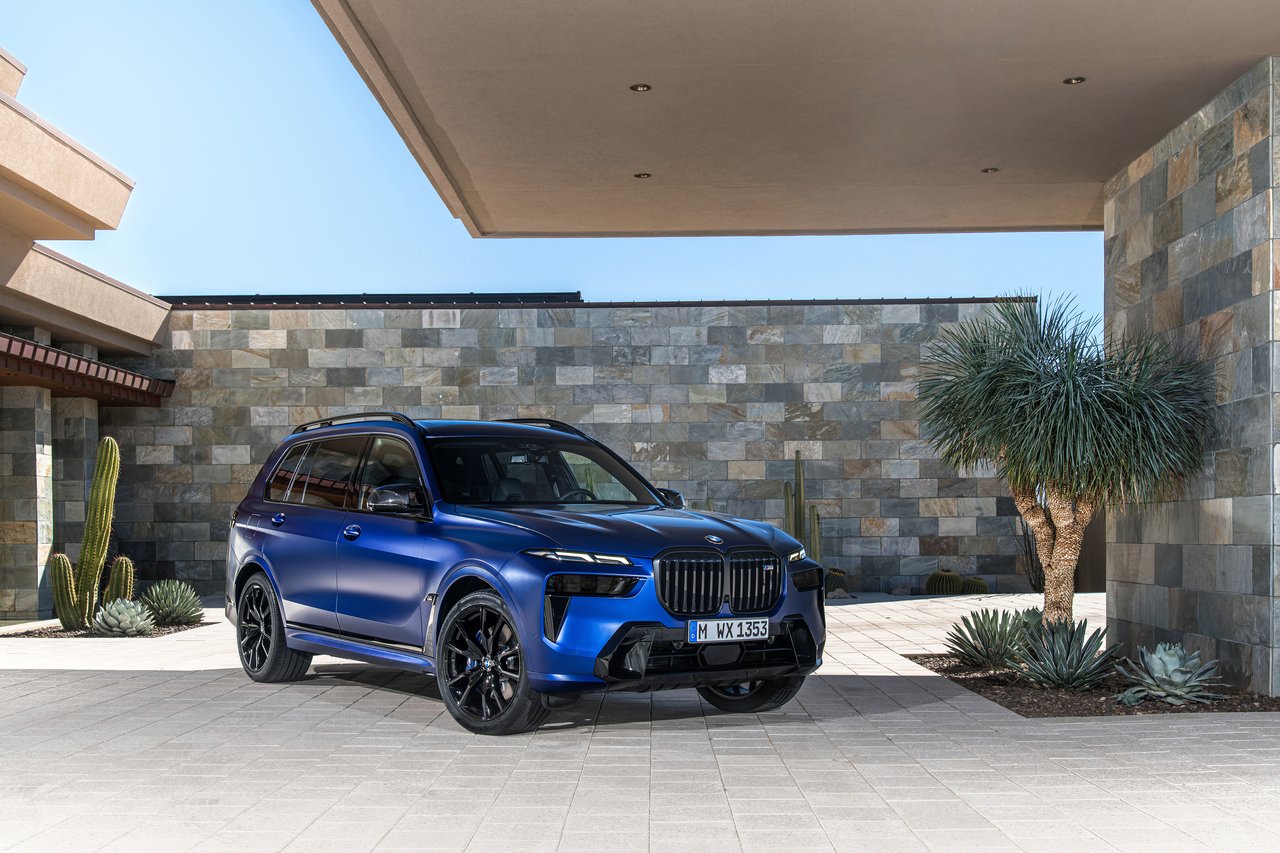 BMW X7 - Miniature 4