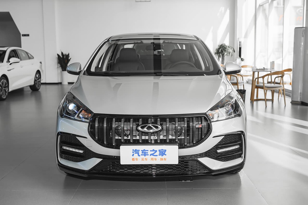 Chery Arrizo 6 - Miniature 3