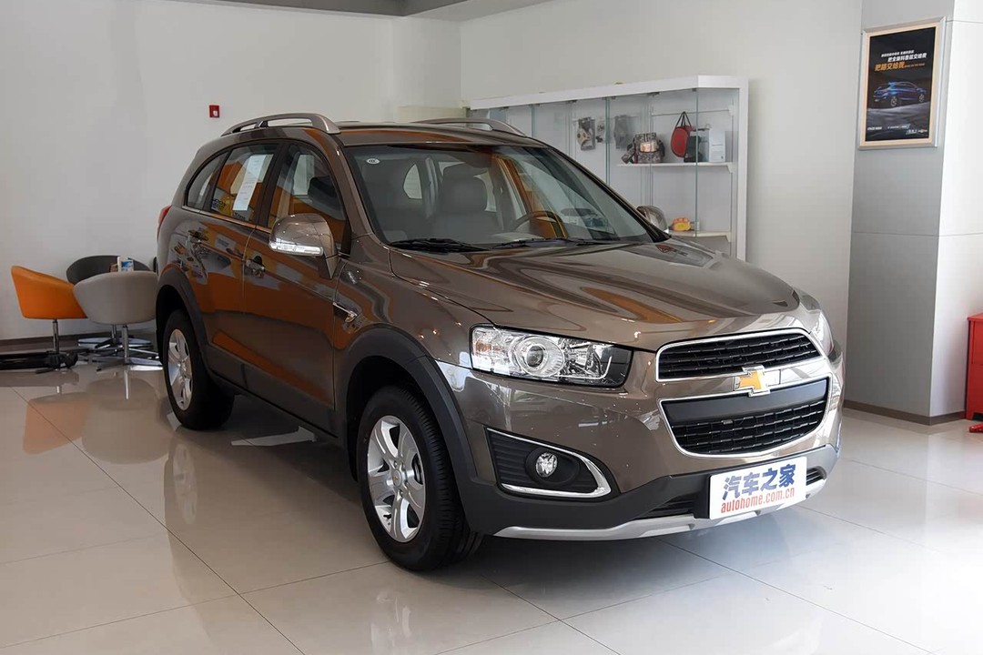 Chevrolet Captiva - Miniature 10