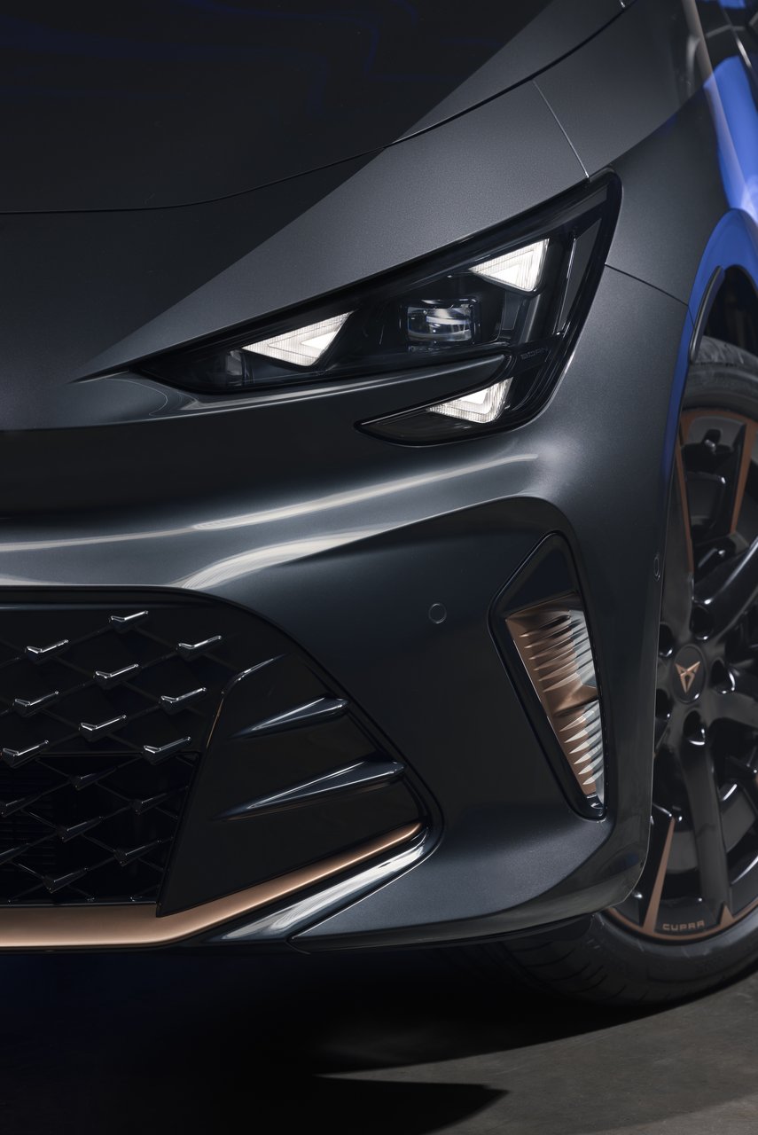 Cupra Born - Miniature 4