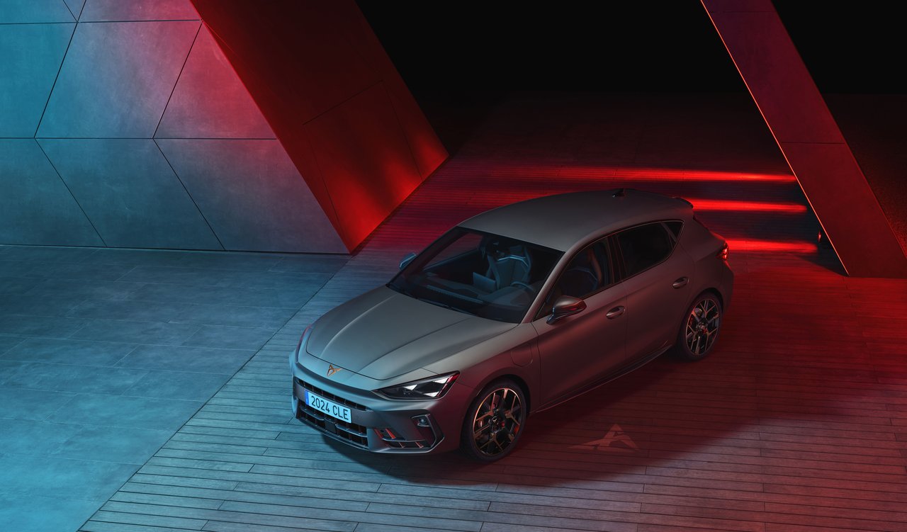 Cupra Leon - Miniature 2