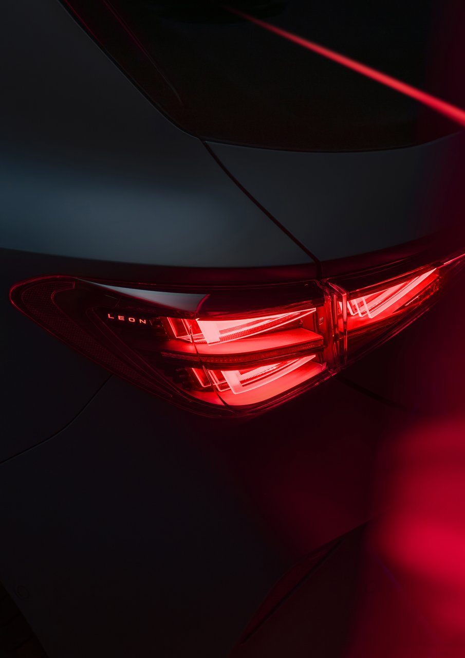 Cupra Leon - Miniature 6