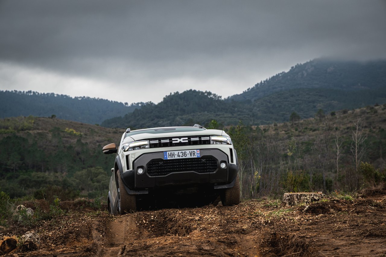 Dacia Duster - Miniature 4
