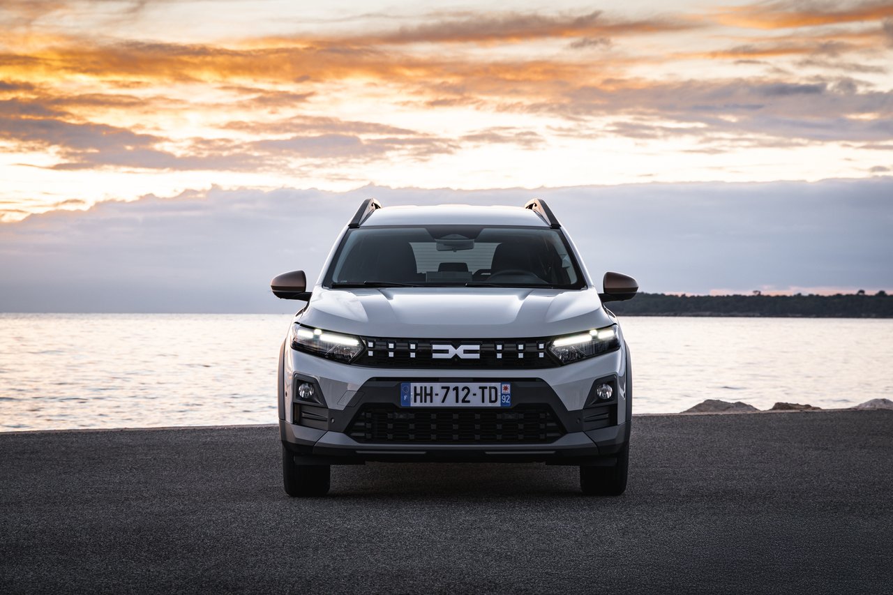 Dacia Jogger HEV - Miniature 4