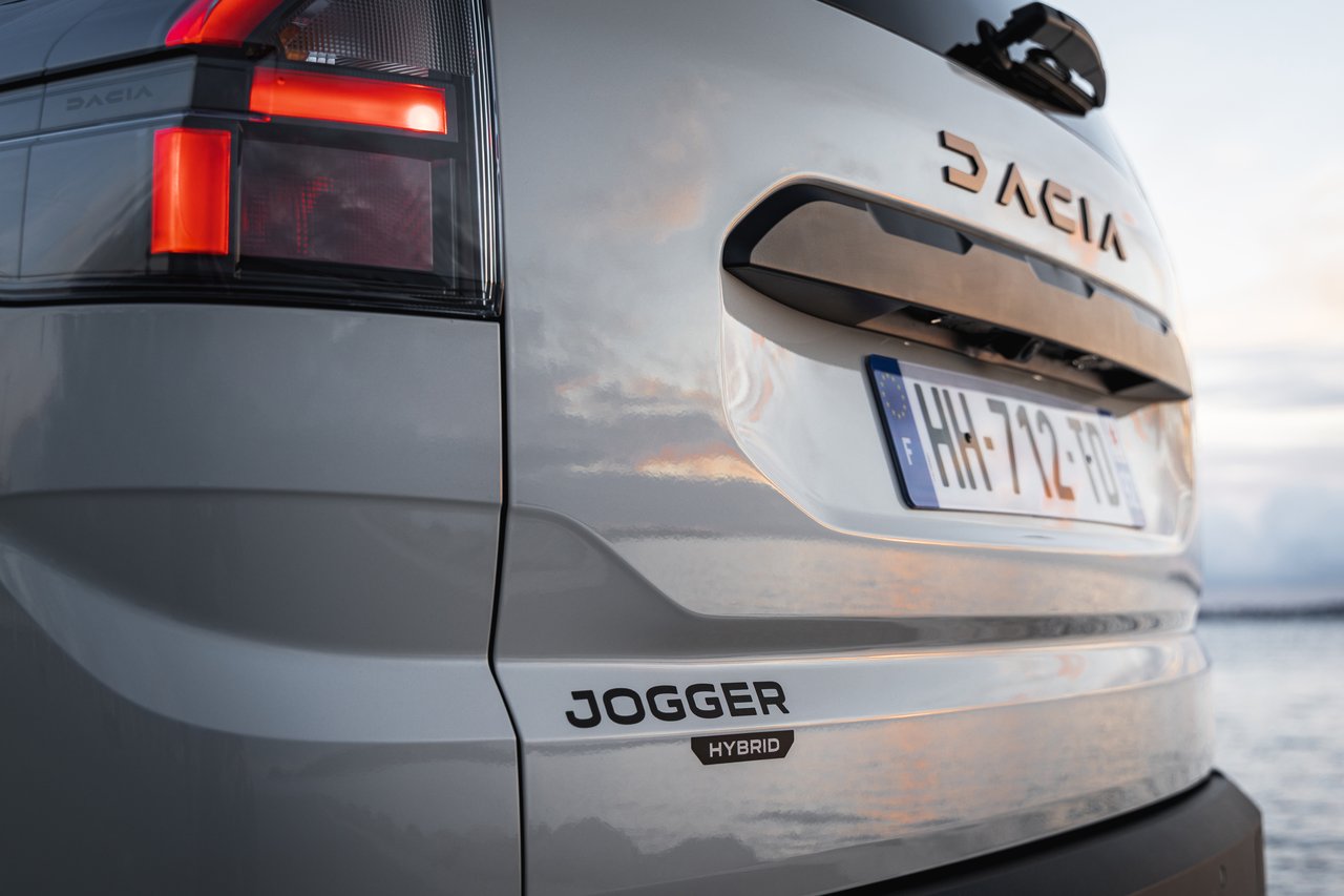 Dacia Jogger - Miniature 6