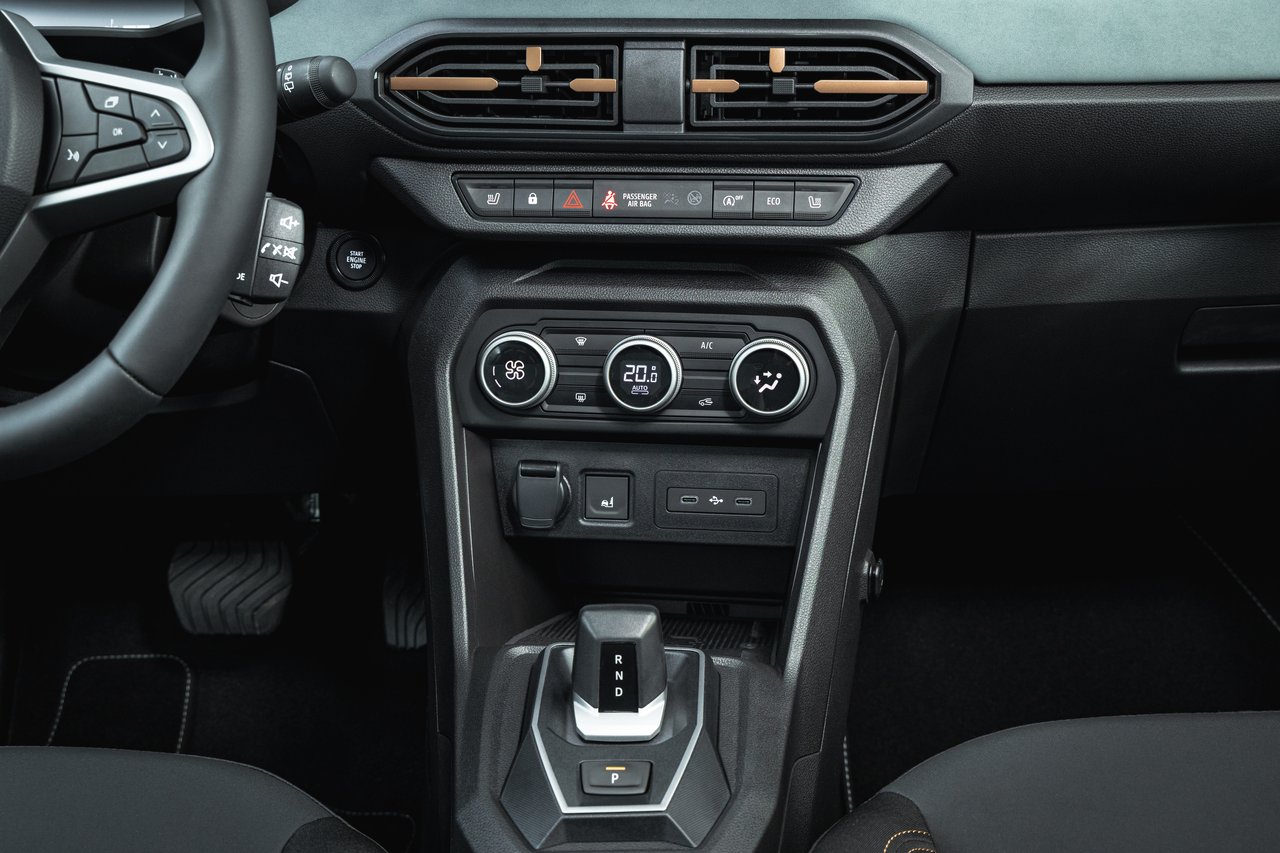 Dacia Sandero Stepway - Miniature 9
