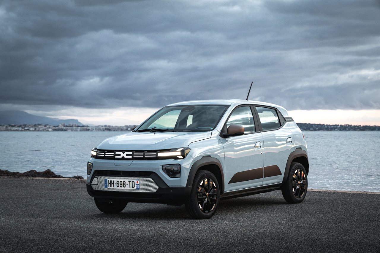 Dacia Spring - Miniature 5