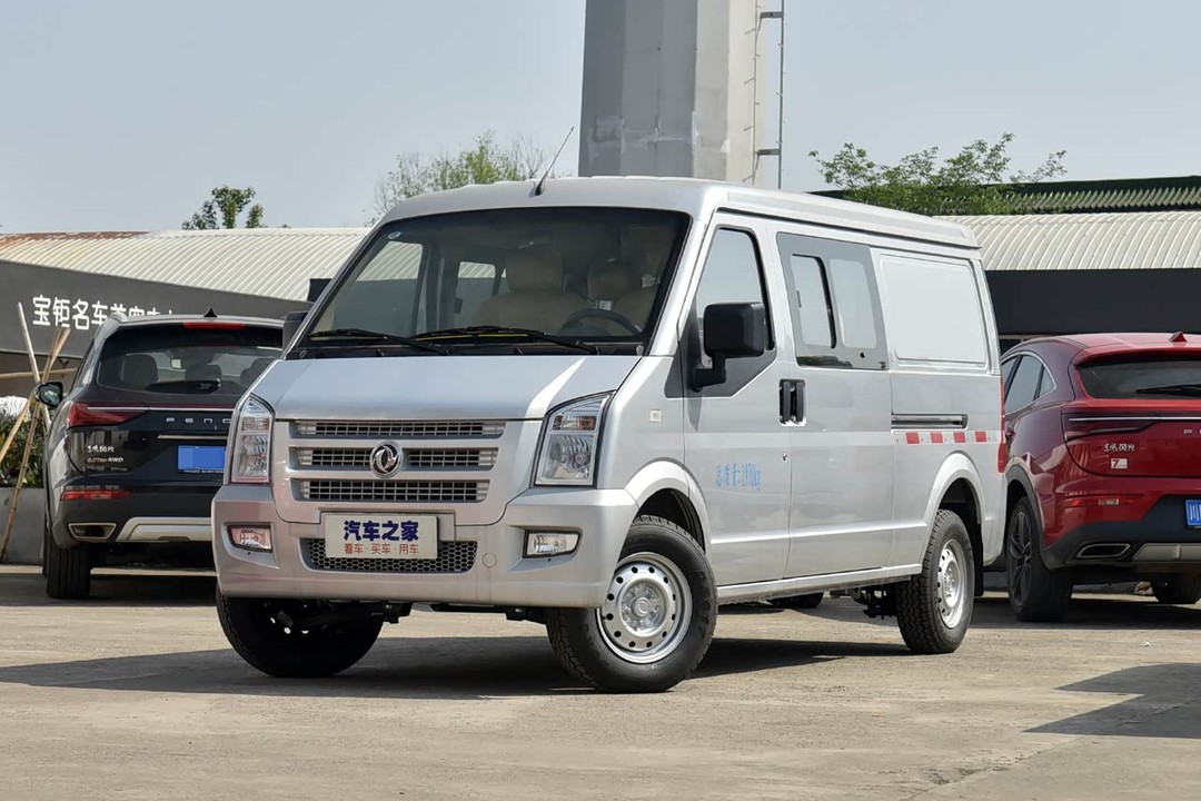 DFSK C35 - Miniature 8
