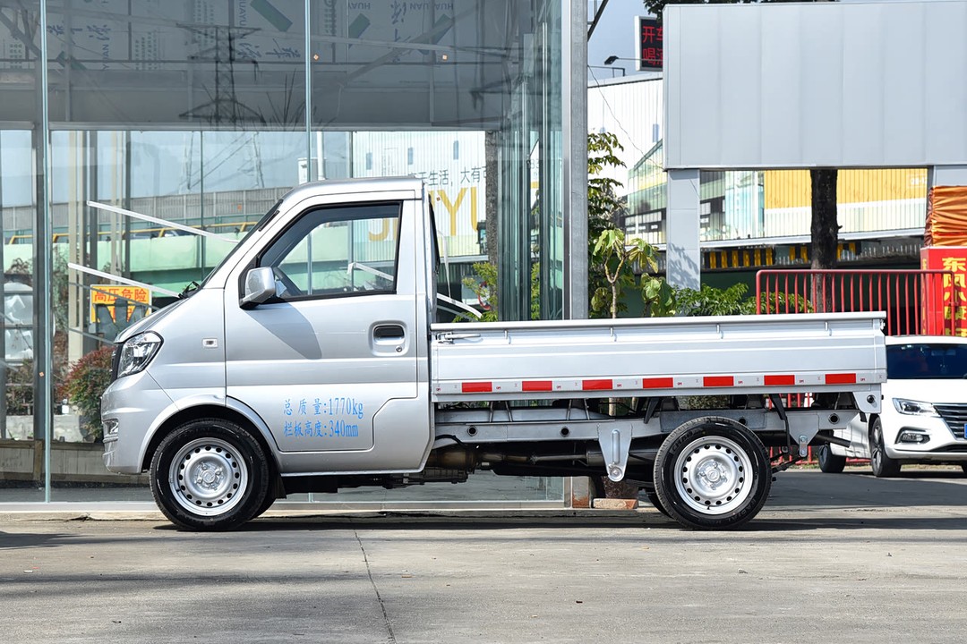 DFSK K01h - Miniature 2