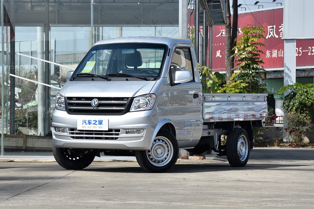 DFSK K01h - Miniature 3