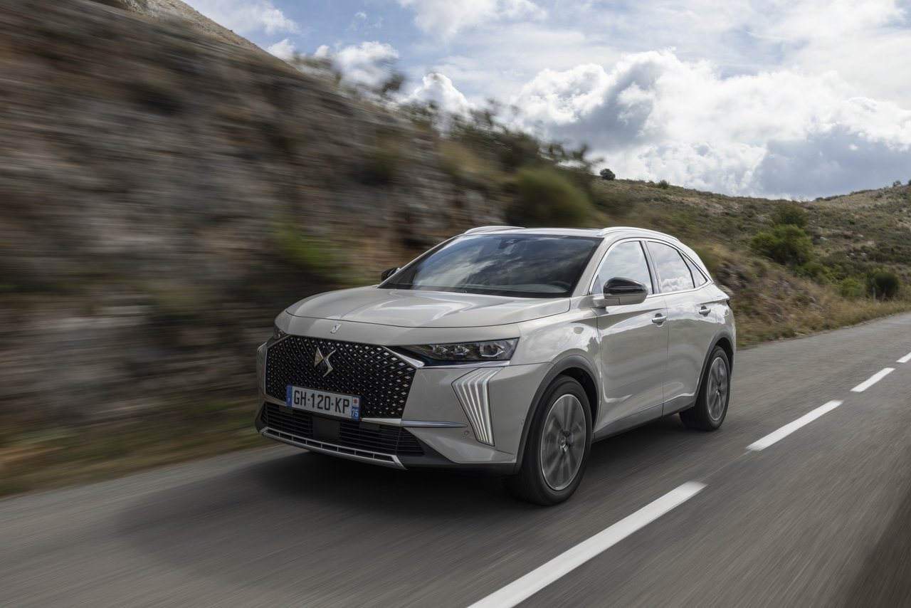 DS DS7 E-Tense - Miniature 7