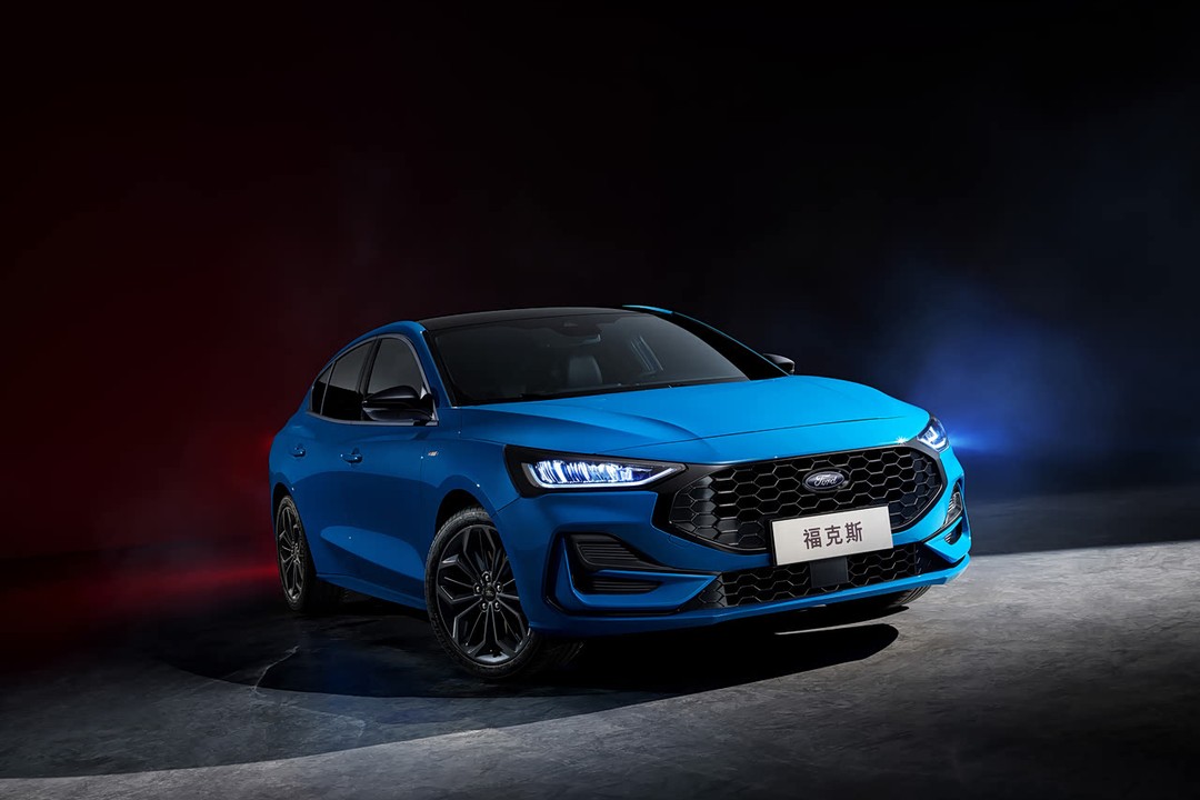 Ford Focus - Miniature 4