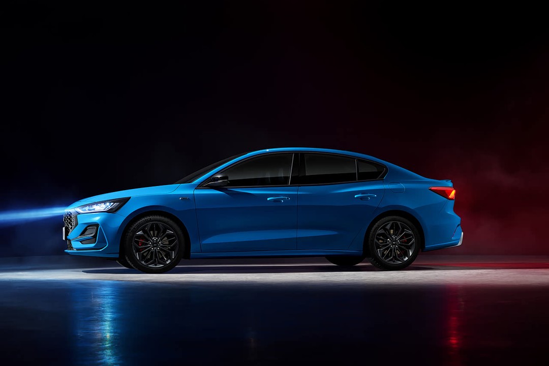 Ford Focus - Miniature 5