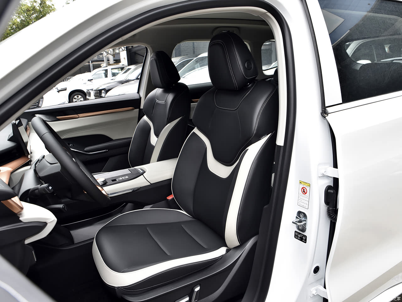 GWM Haval H6 PHEV - Miniature 7