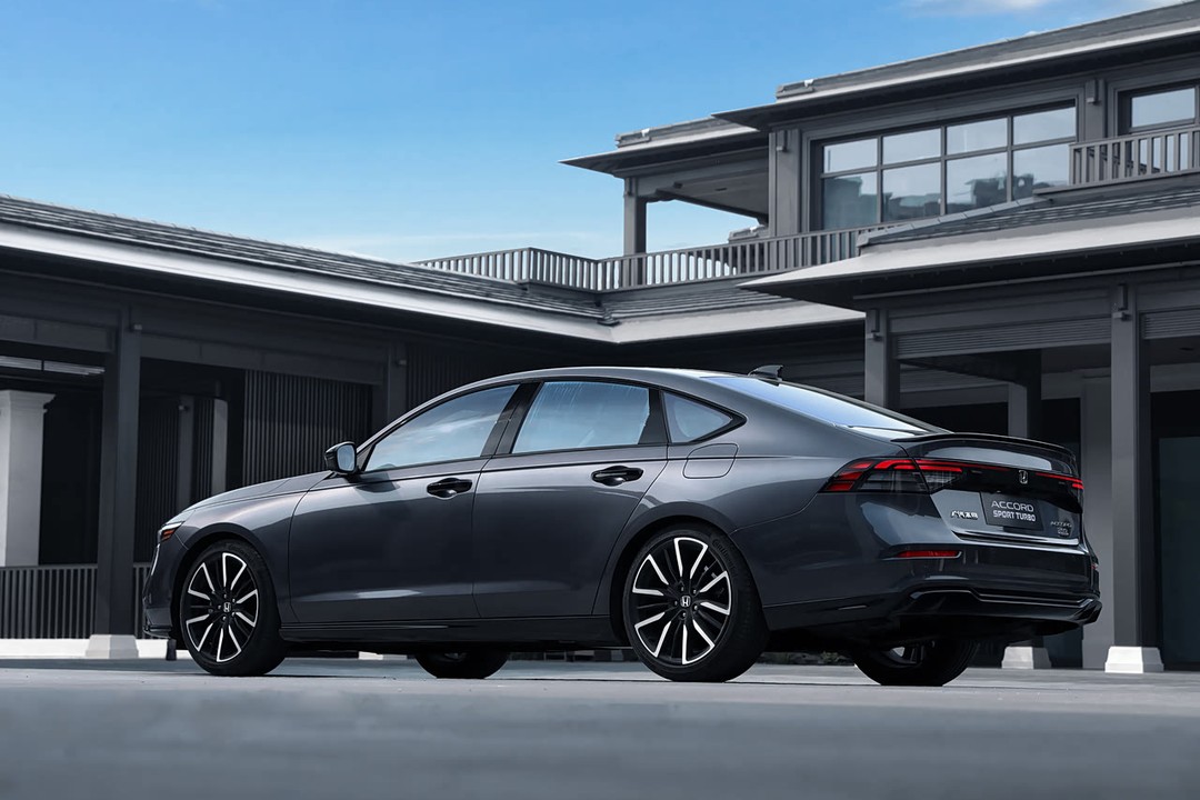 Honda Accord - Miniature 4