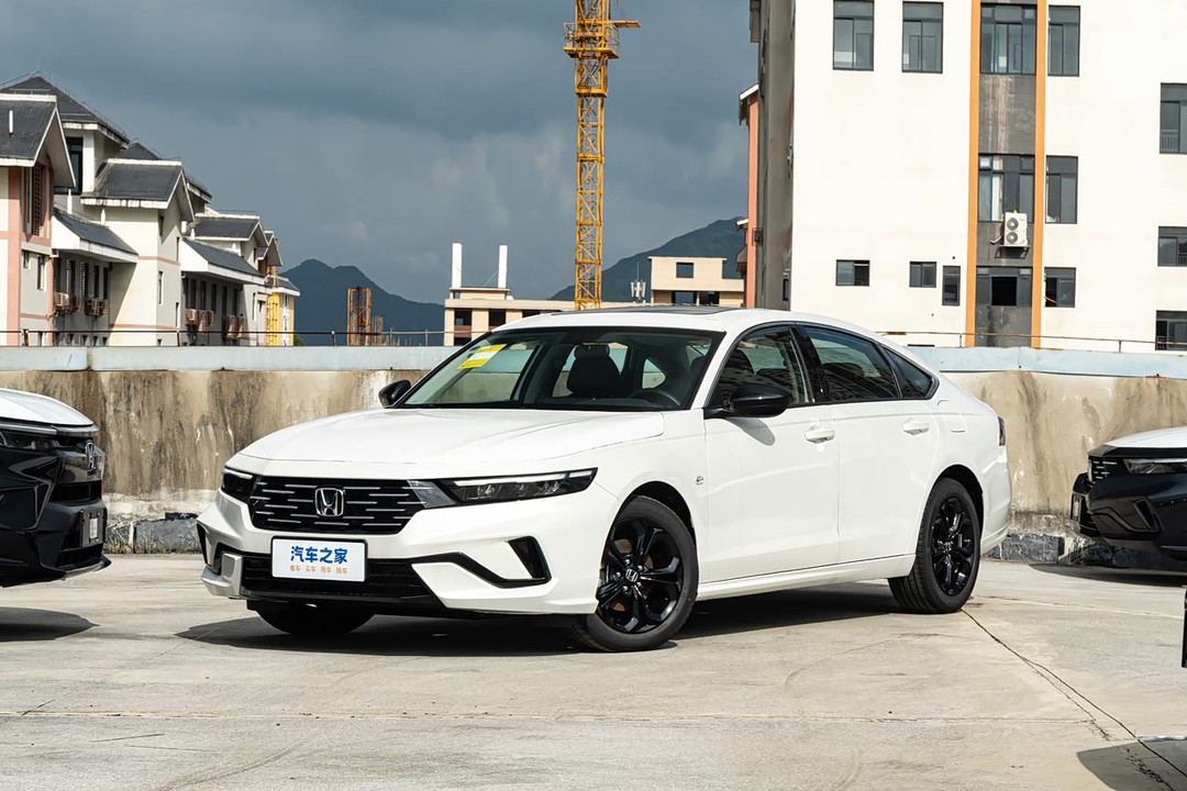 Honda Accord - Miniature 8