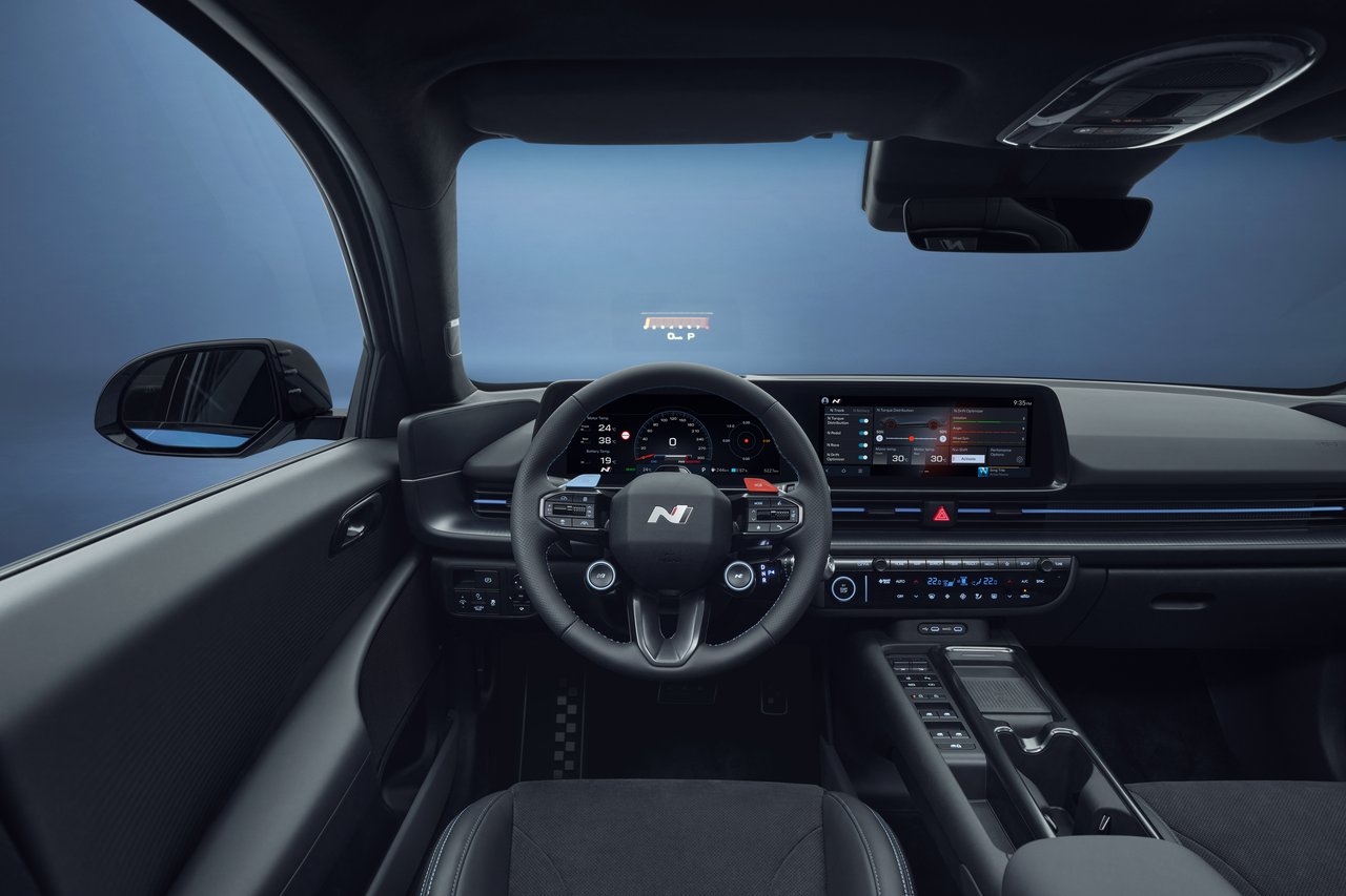Hyundai IONIQ 6 - Miniature 6