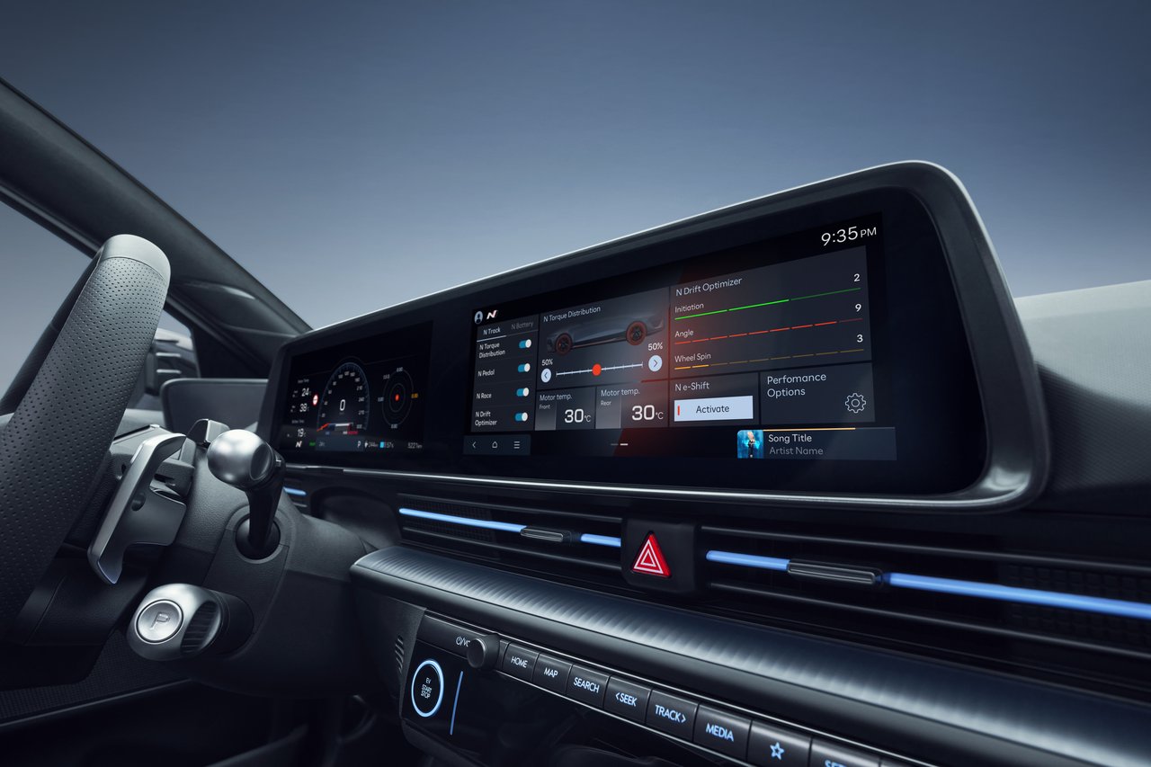 Hyundai IONIQ 6 - Miniature 7