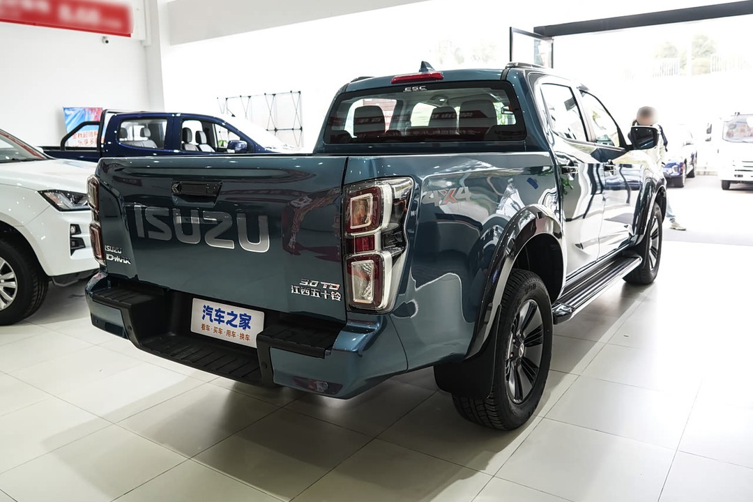 Isuzu D Max - Miniature 13