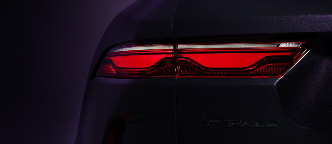 Jaguar F-Pace - Miniature 4
