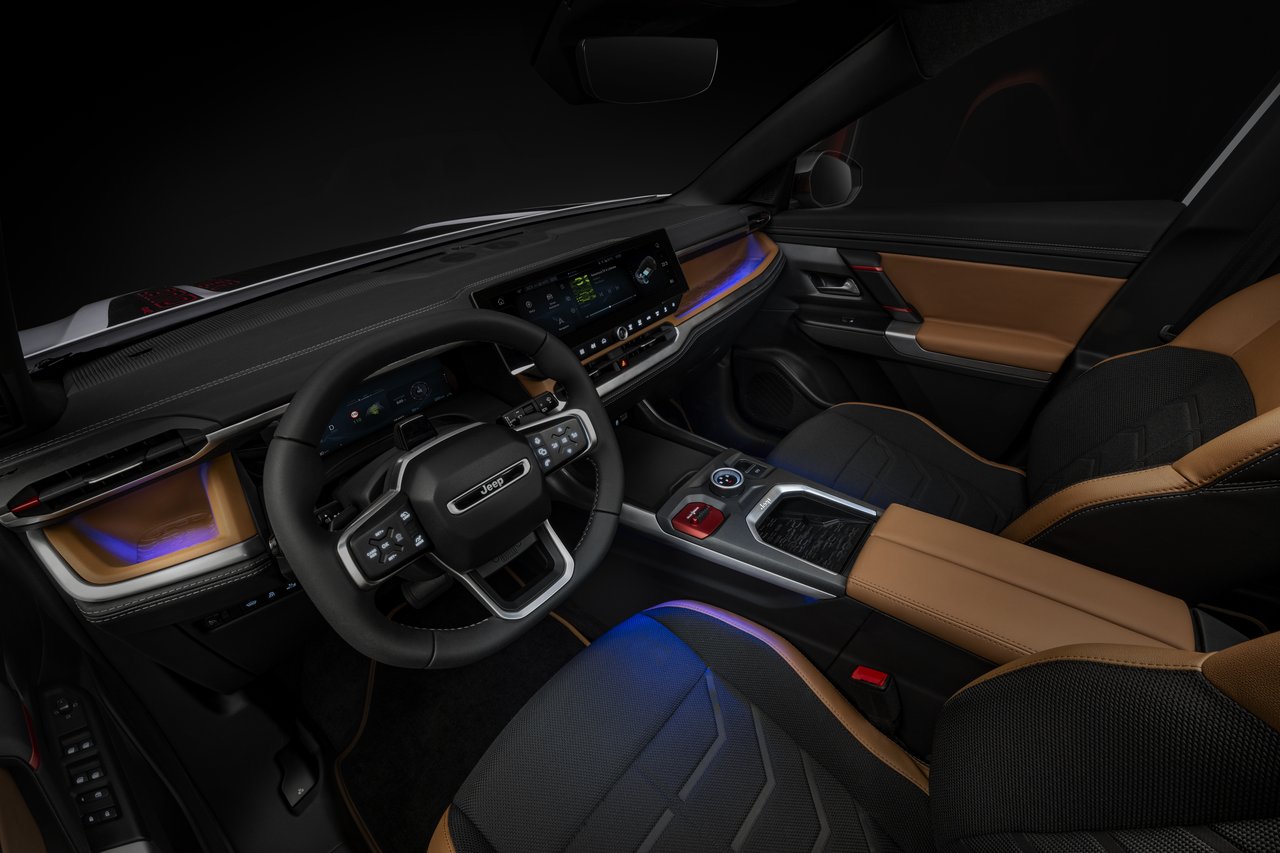 Jeep Compass - Miniature 7