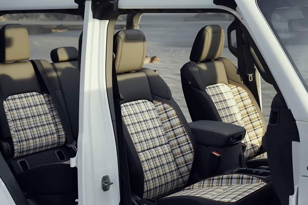 Jeep Wrangler - Miniature 12