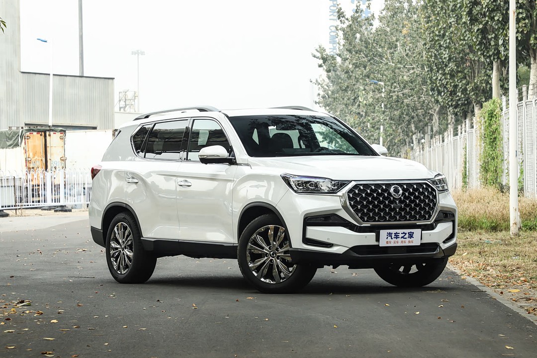 KGM Rexton - Miniature 13