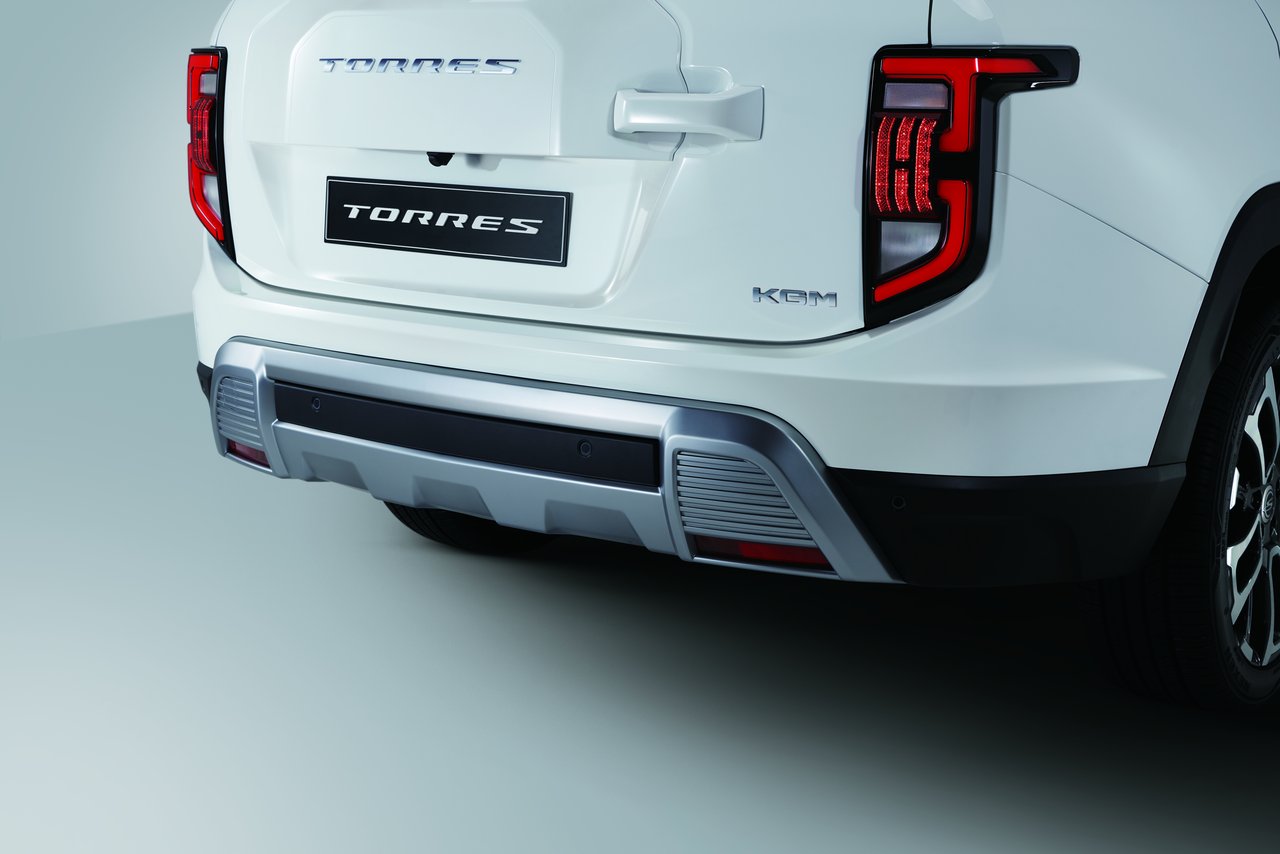 KGM Torres PHEV - Miniature 8