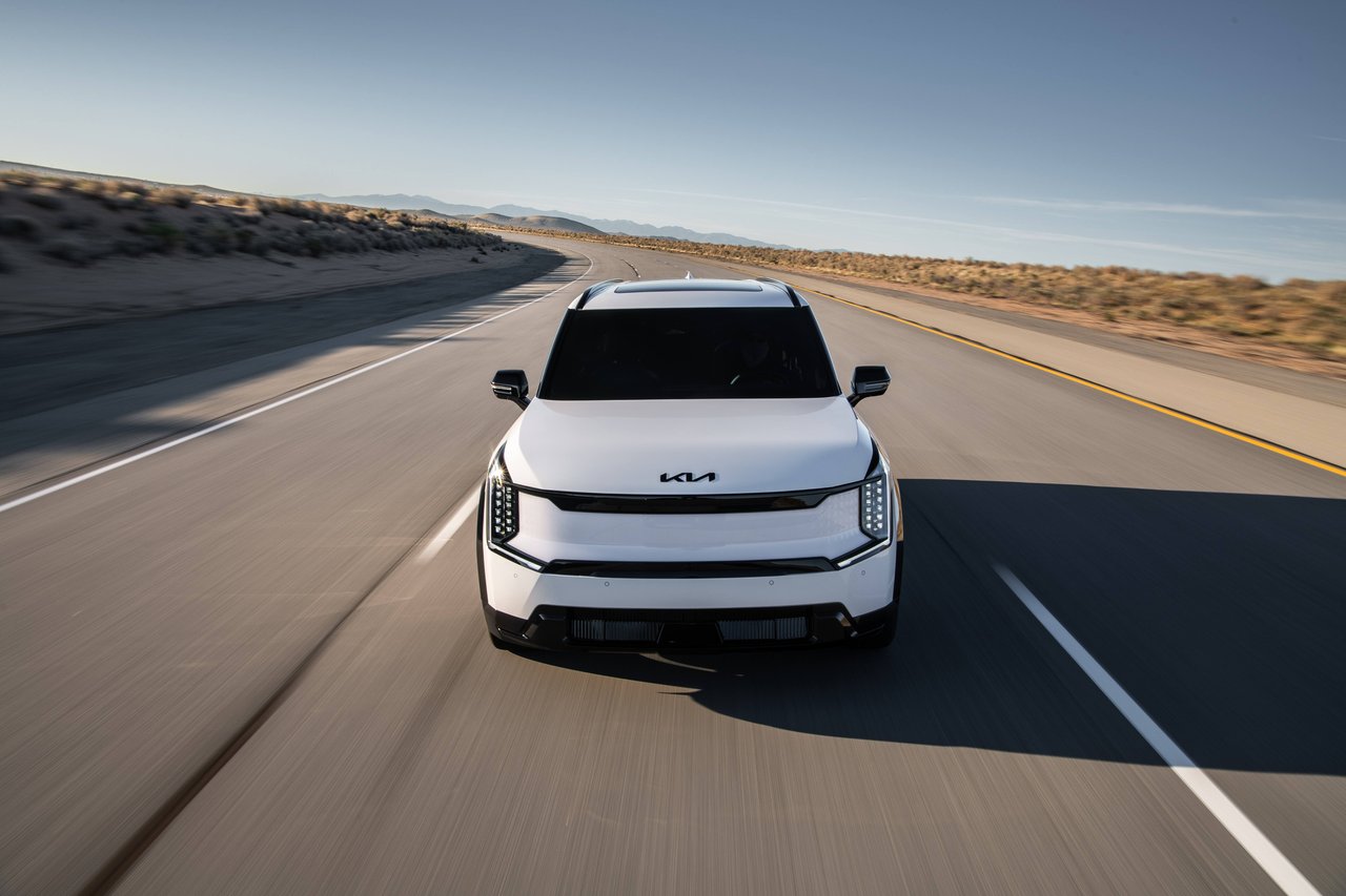 Kia EV9 - Miniature 3
