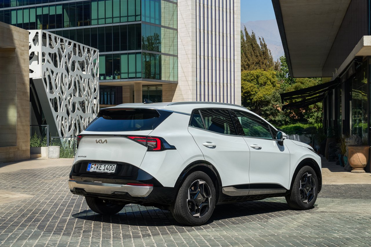 Kia Sportage - Miniature 4