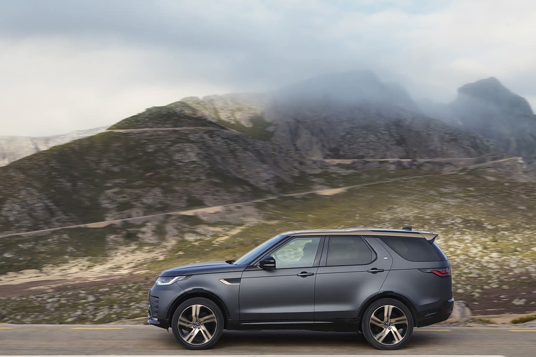 Land Rover Discovery Sport - Miniature 6